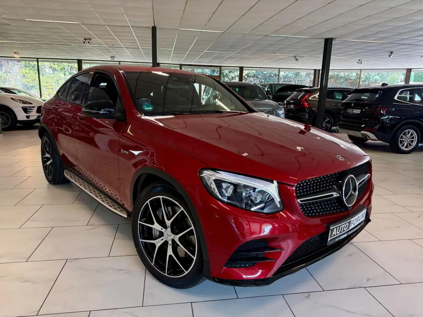 Mercedes-Benz GLC 43 AMG COUPE BURMESTER NIGHT AHK 360 DESIGNO Rot - 2