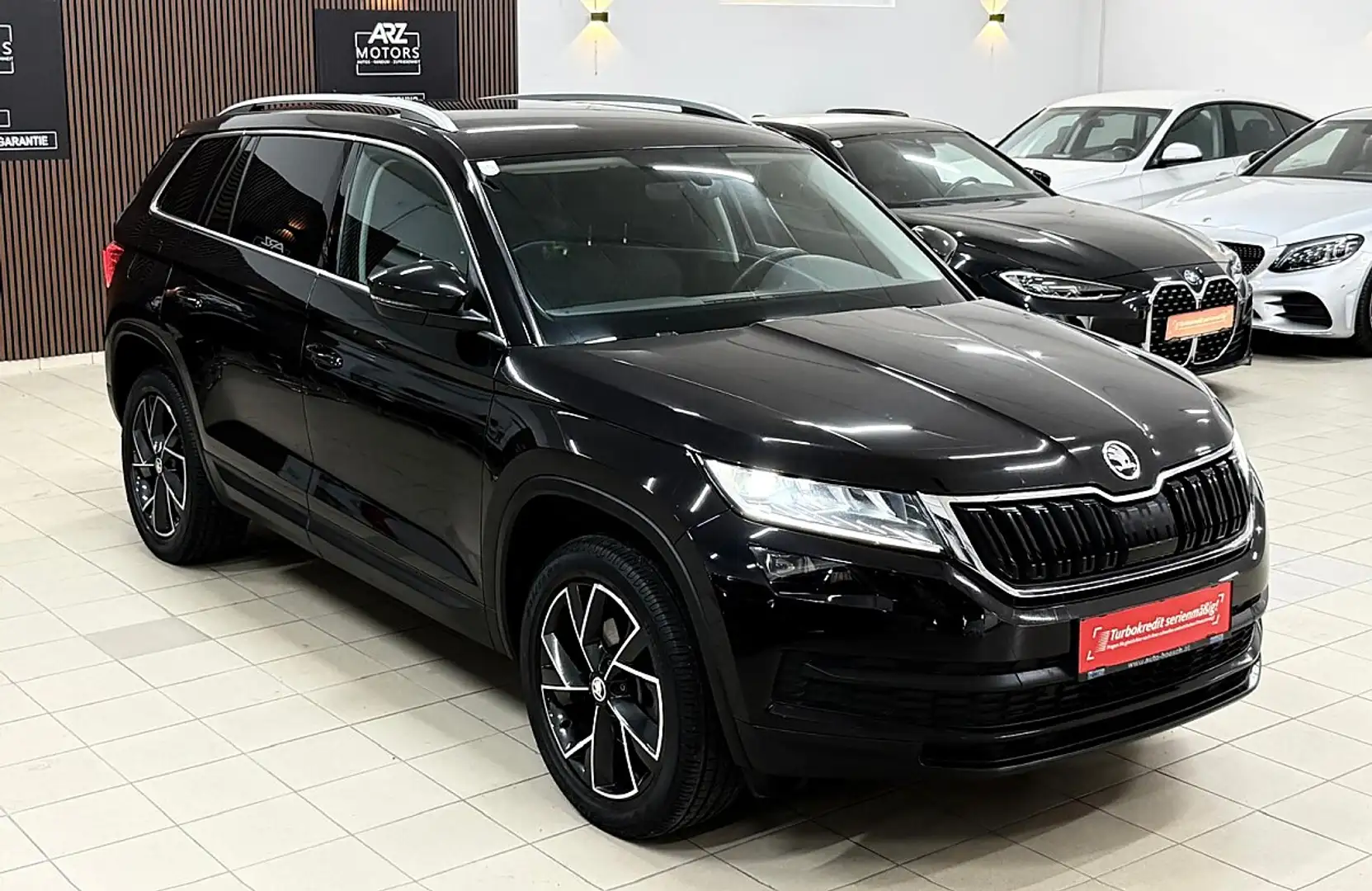 Skoda Kodiaq 2,0 TDI SCR Style Limited 7 Sitze DSG Schwarz - 2