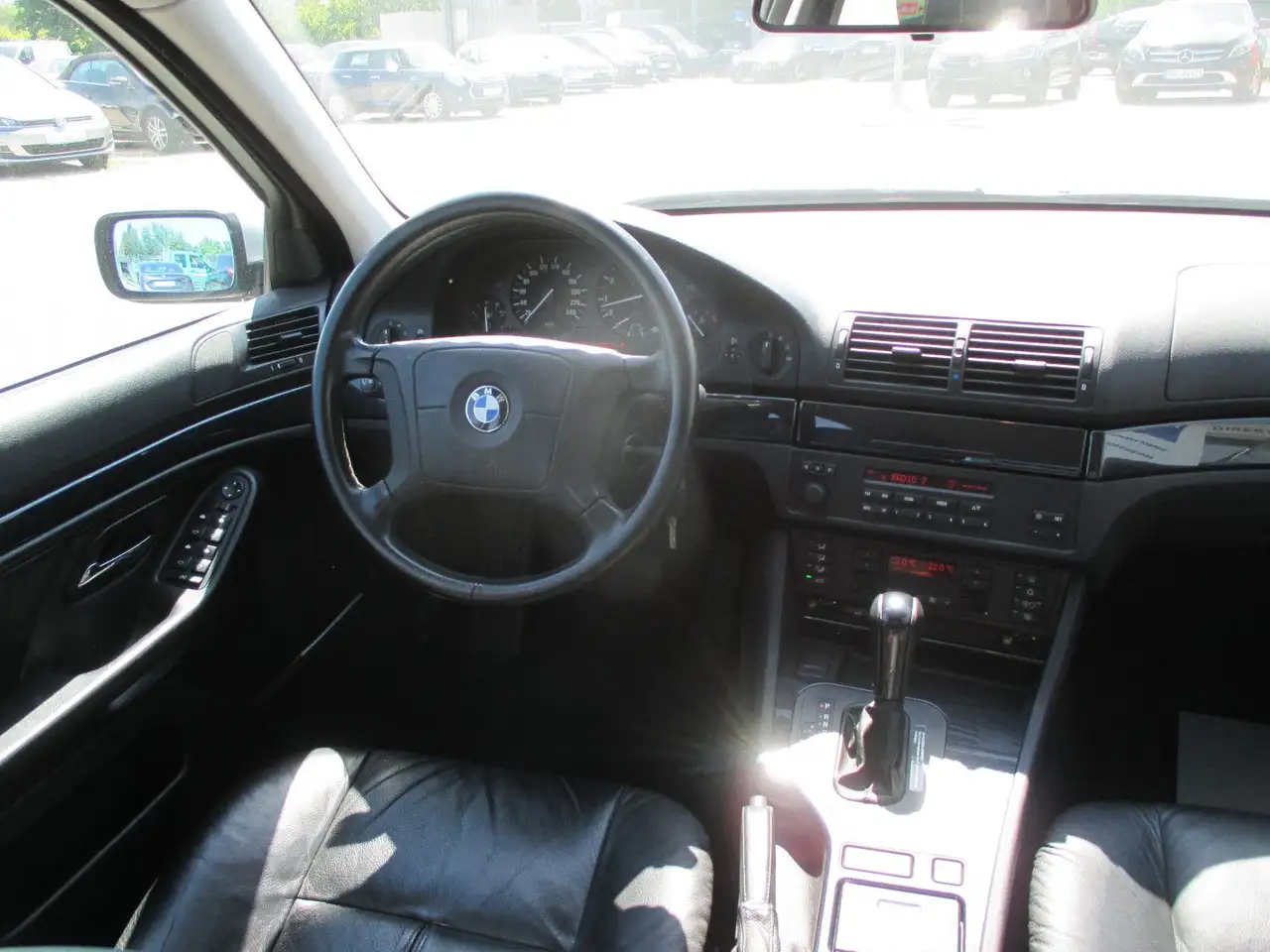 BMW 528 i Autom., Leder, 1.Hd ,127 TKM, foto 9