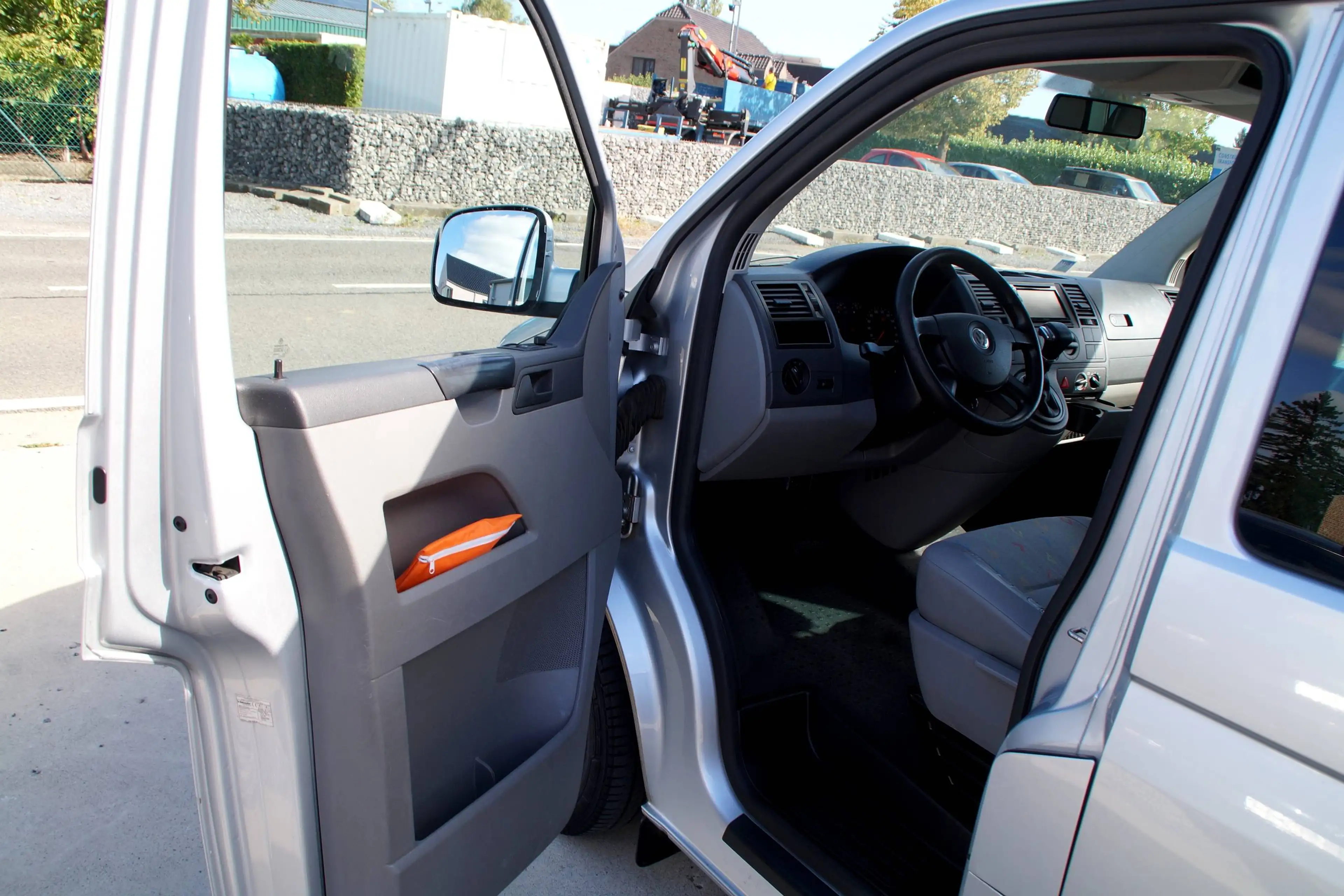 Volkswagen Transporter T5 2.5 TDi 1er Main_ Automatique_ Garantie✅ — photo 10