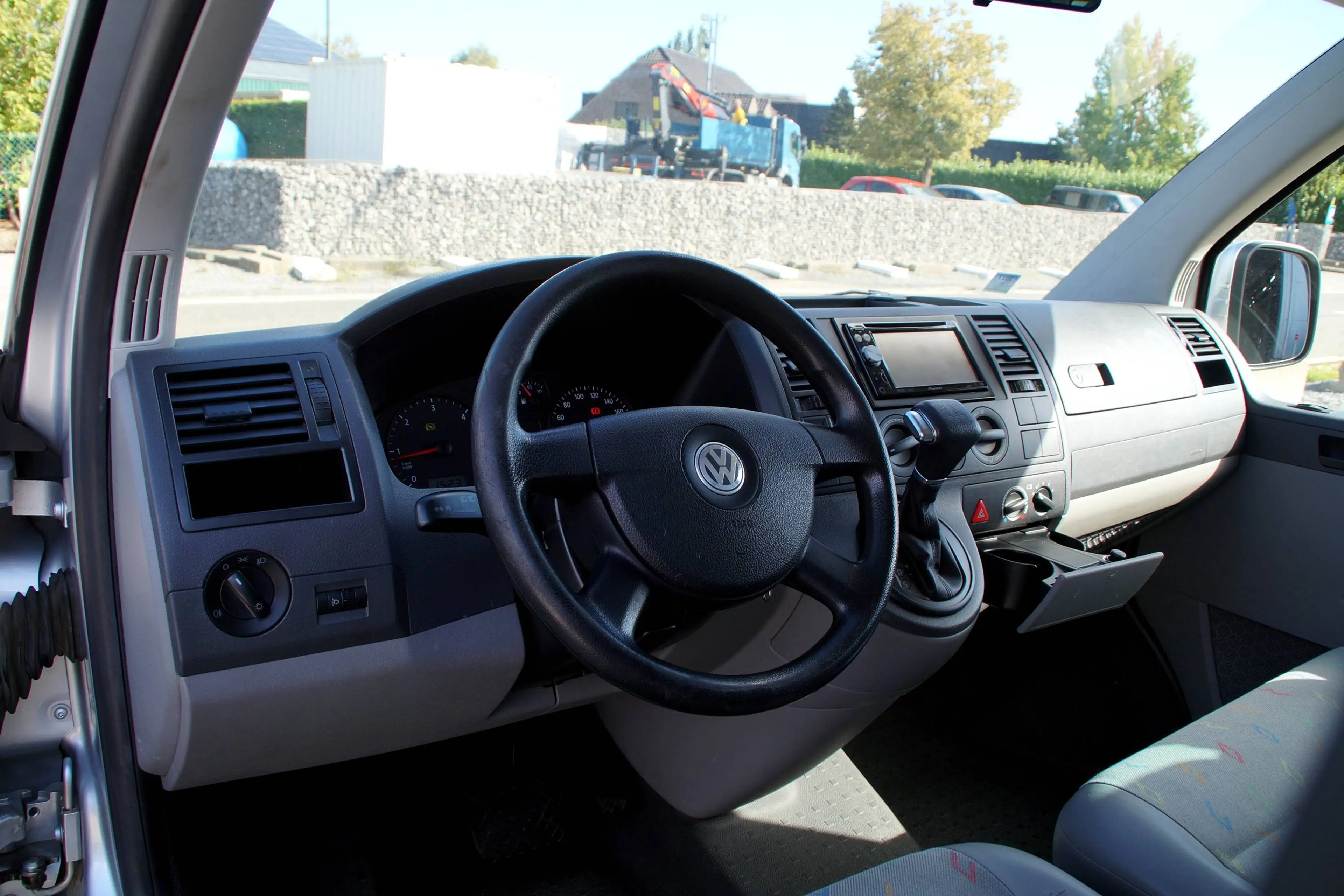 Volkswagen Transporter T5 2.5 TDi 1er Main_ Automatique_ Garantie✅ — photo 11