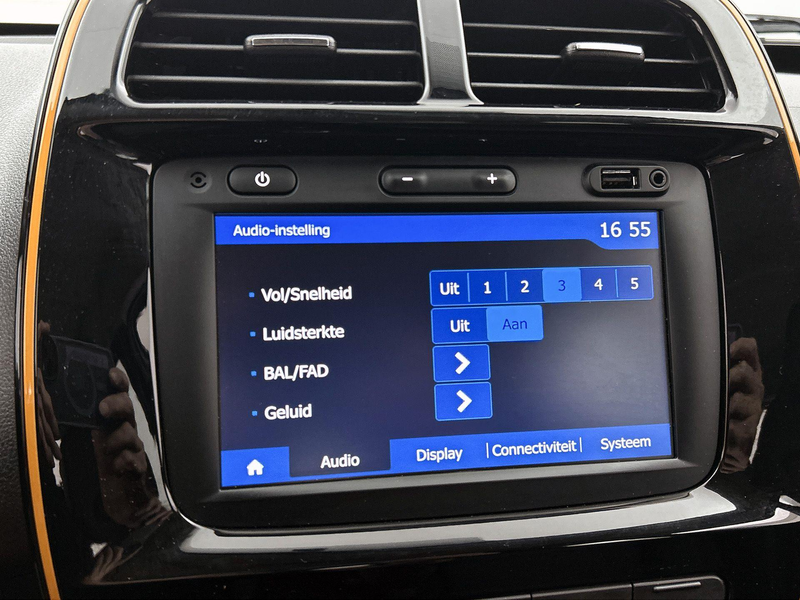 Dacia Spring Comfort Plus (Orange Pack) 27 kWh | Achteruitrijca — photo 10