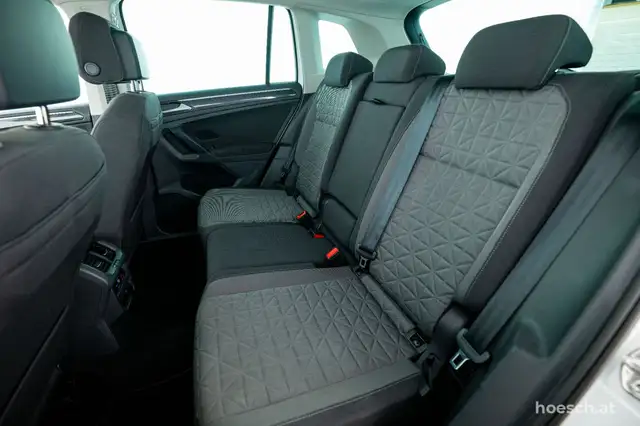 Volkswagen Tiguan view 7