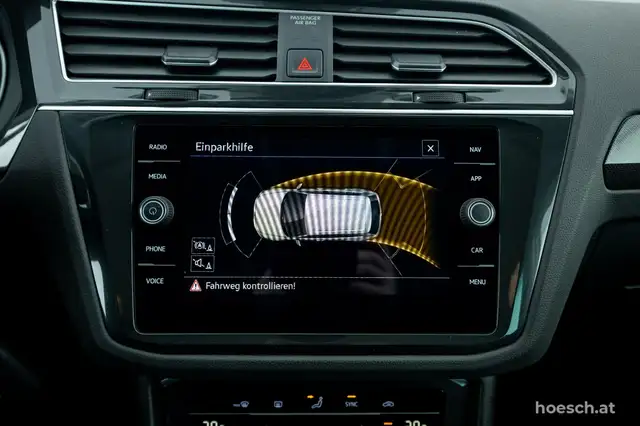 Volkswagen Tiguan view 14