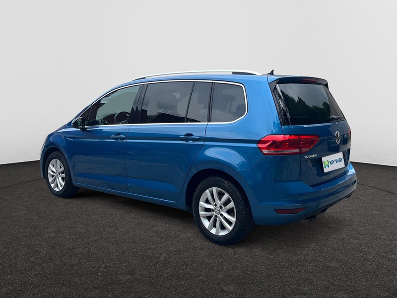 Volkswagen Touran 1.4 TSI Highline — photo 6