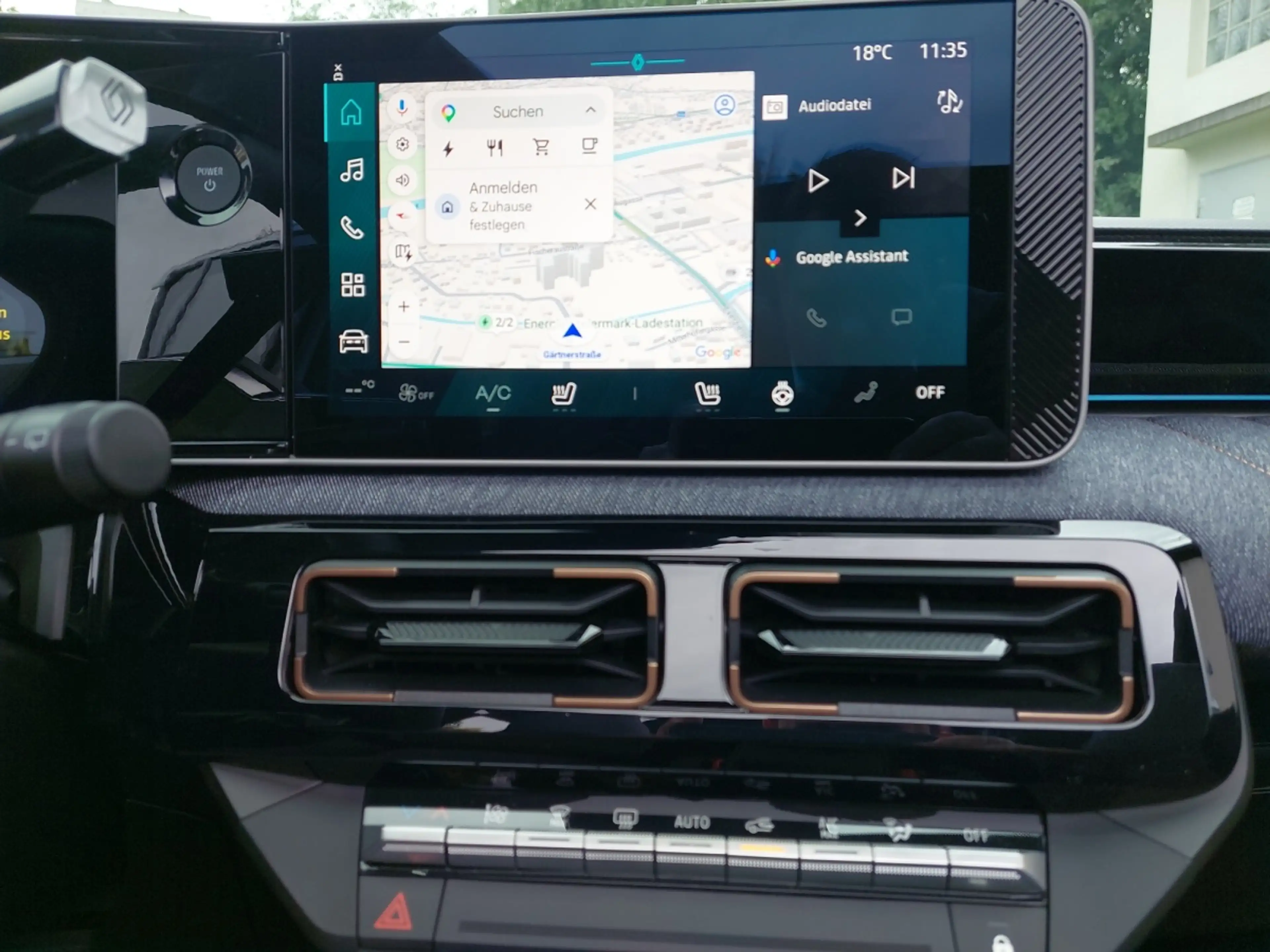 Renault R 4 RENAULT 4 E-TECH ELECTRIC Techno plein sud® — photo 10
