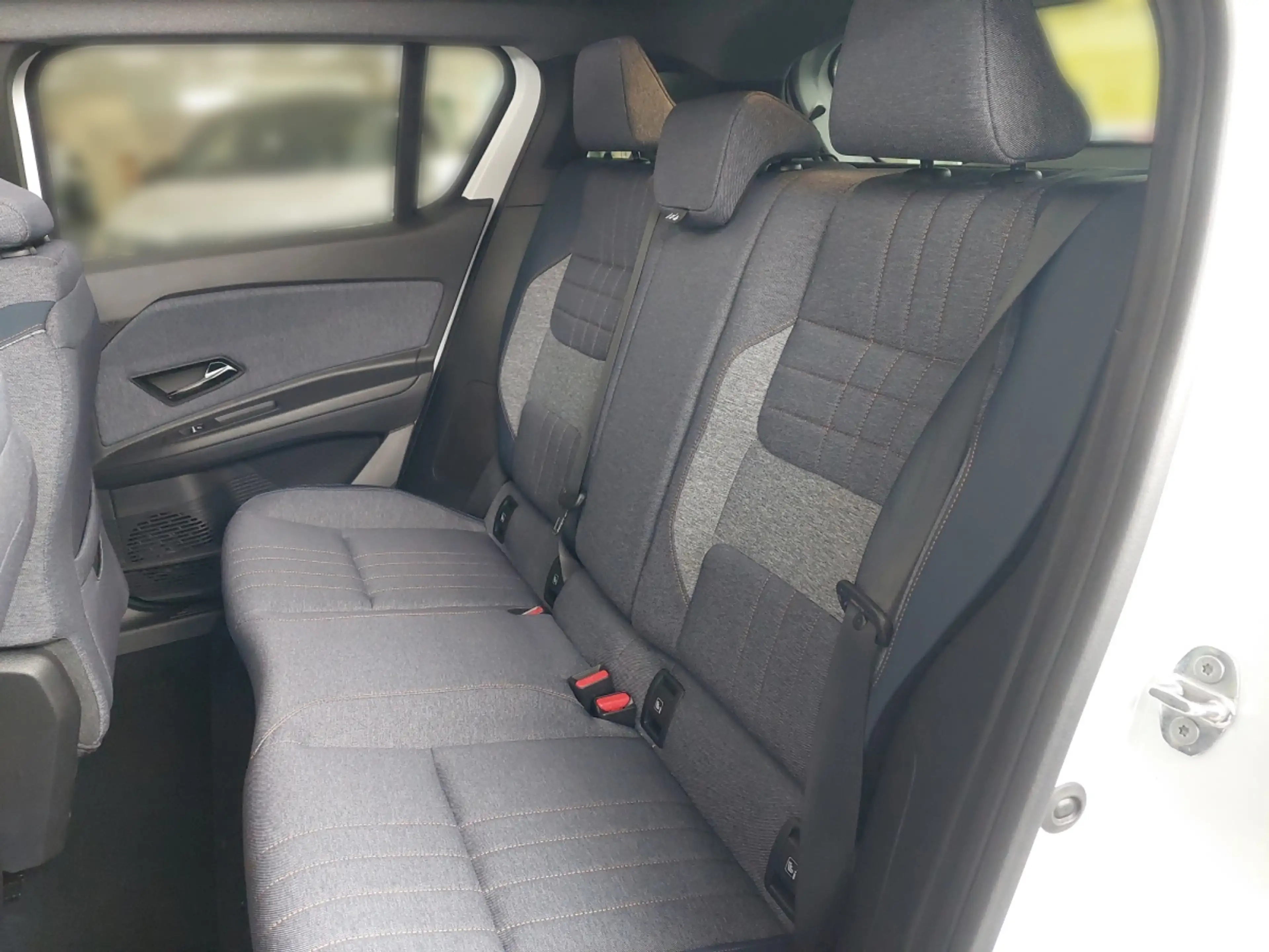 Renault R 4 RENAULT 4 E-TECH ELECTRIC Techno plein sud® — photo 11