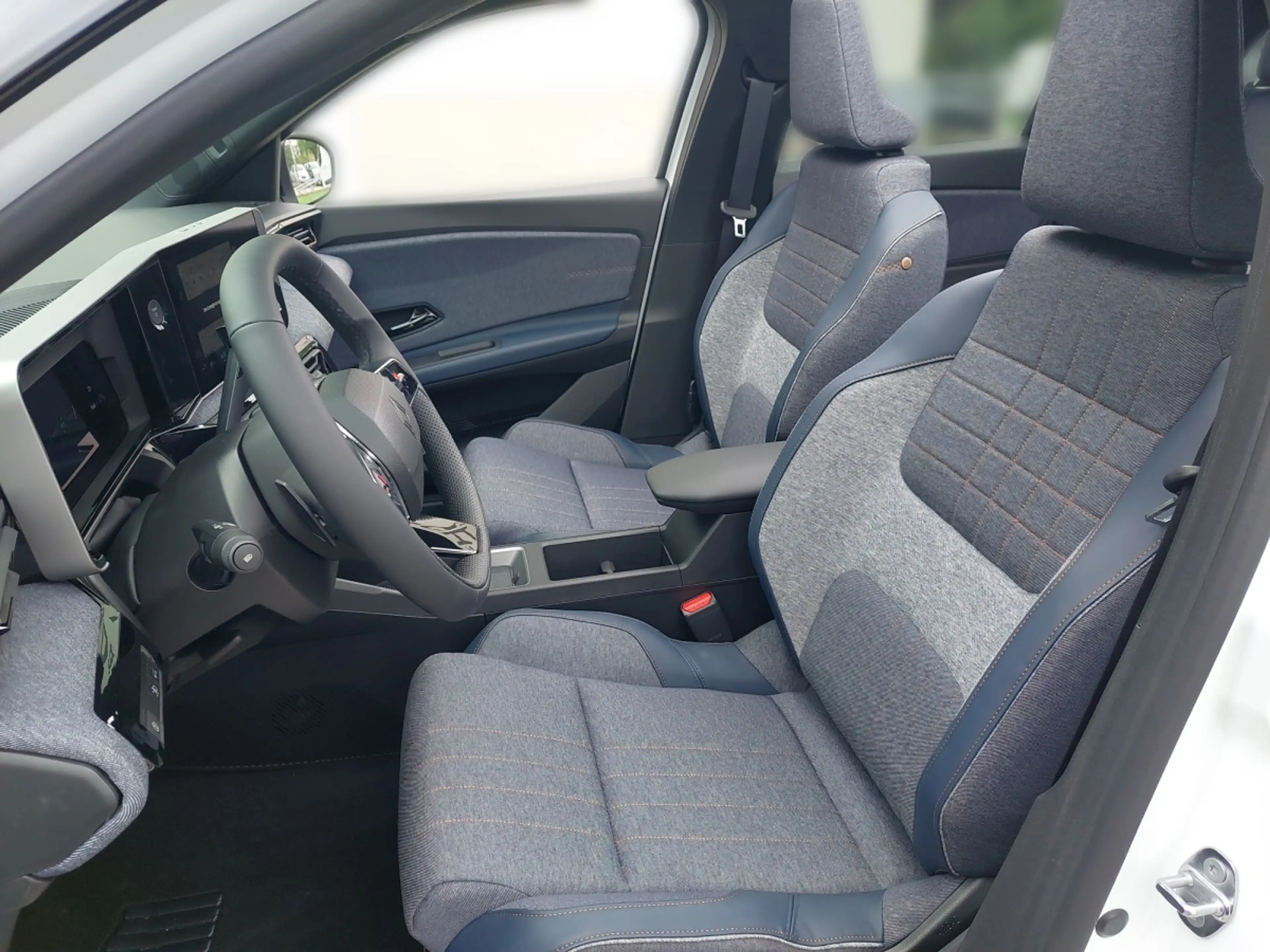 Renault R 4 RENAULT 4 E-TECH ELECTRIC Techno plein sud® — photo 5