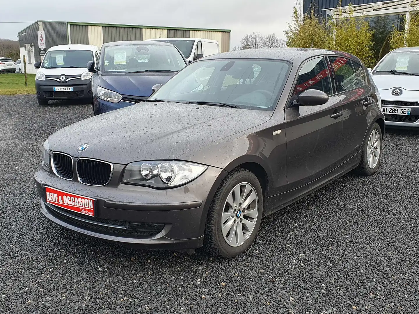 BMW 118 118d 143 ch Excellis Gris - 2