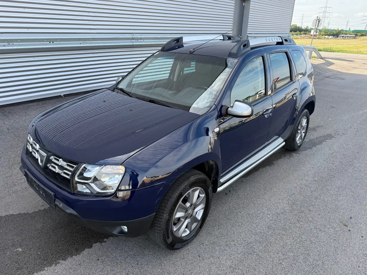 Dacia Duster ID:90 Blau - 1