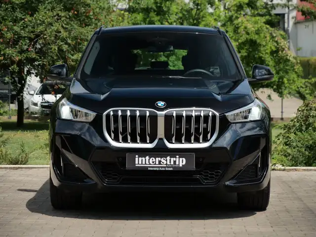 BMW X1 view 2