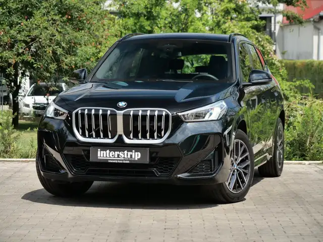 BMW X1 main image
