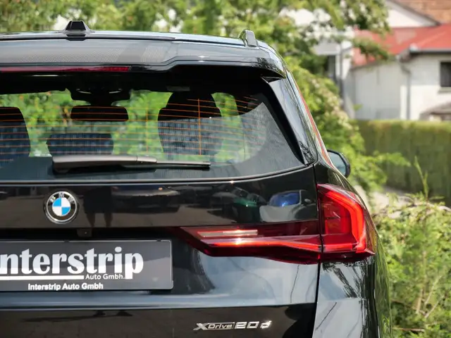 BMW X1 view 8