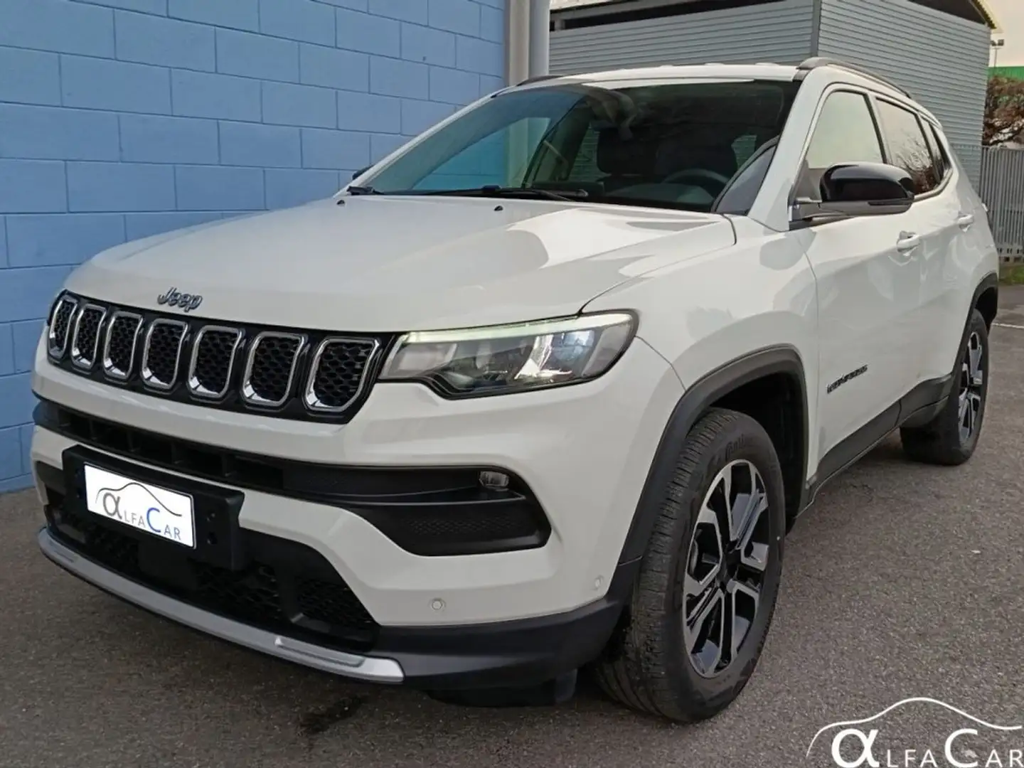Jeep Compass 1.3 Turbo T4 190 CV PHEV AT6 4xe Limited Bianco - 1
