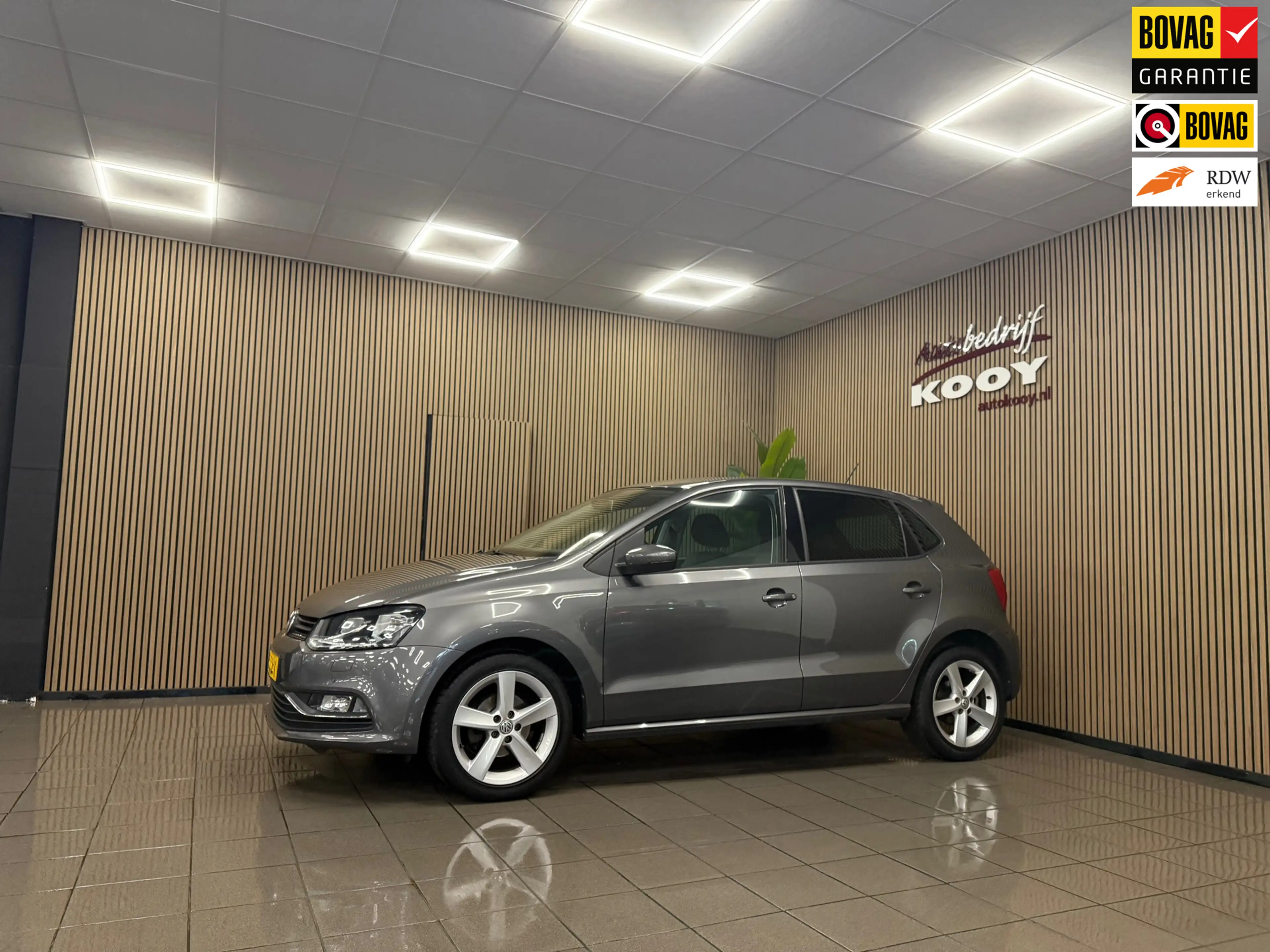 Volkswagen Polo 1.2 TSI Comfortline * Automaat / 1e Eig / Navigati