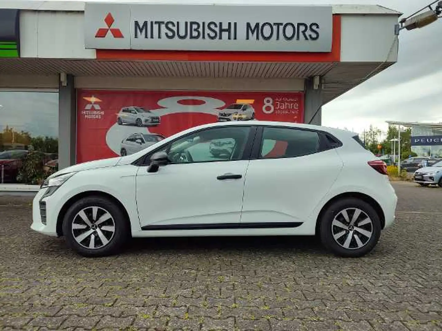 Mitsubishi Colt BASIS 1.0 Benziner 5-Gang Weiß - 2