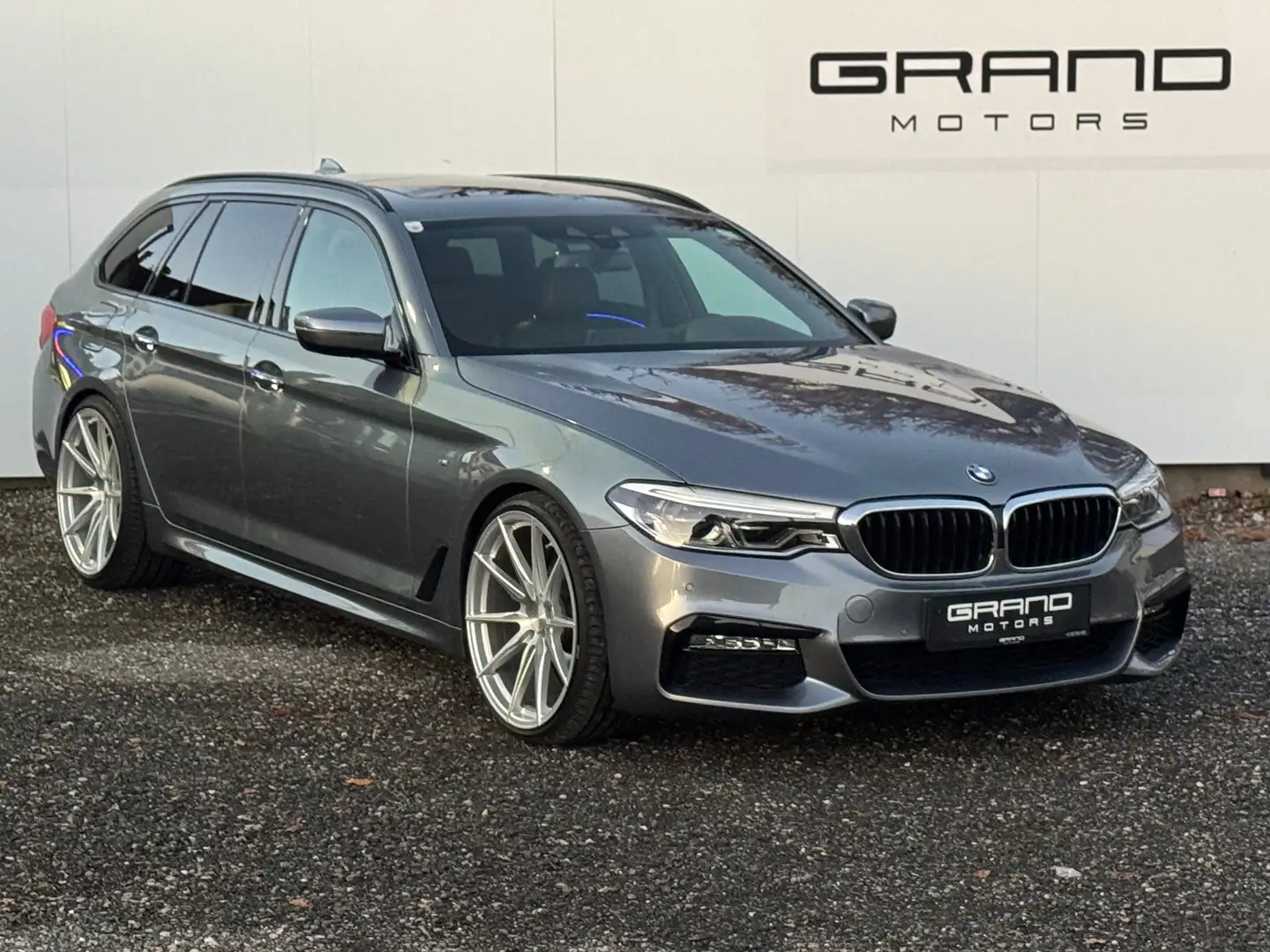 BMW 520 520 d M Sport Grijs - 1
