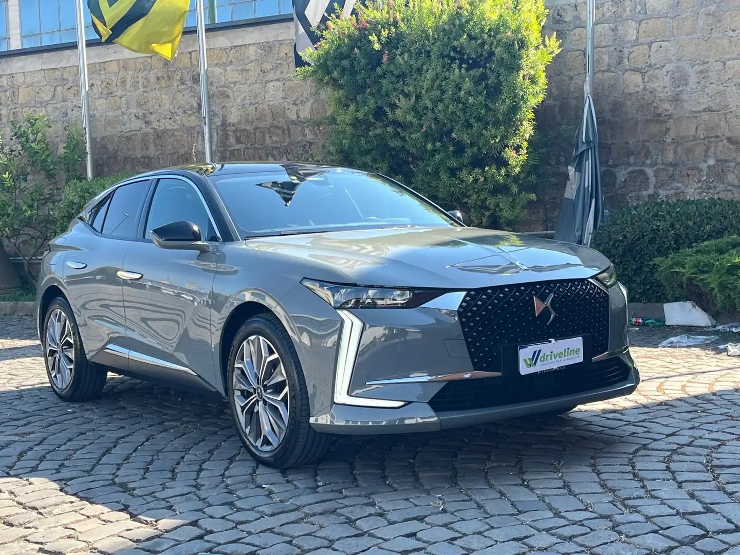 DS Automobiles DS 4 DS4 II 2021 DS4 1.5 bluehdi Trocadero 130cv auto Grigio - 1