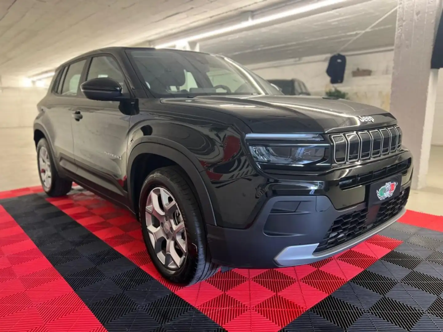 Jeep Avenger POCHISSIMI KM - PARI NUOVO - UNICOPROPRIETARIO Nero - 2