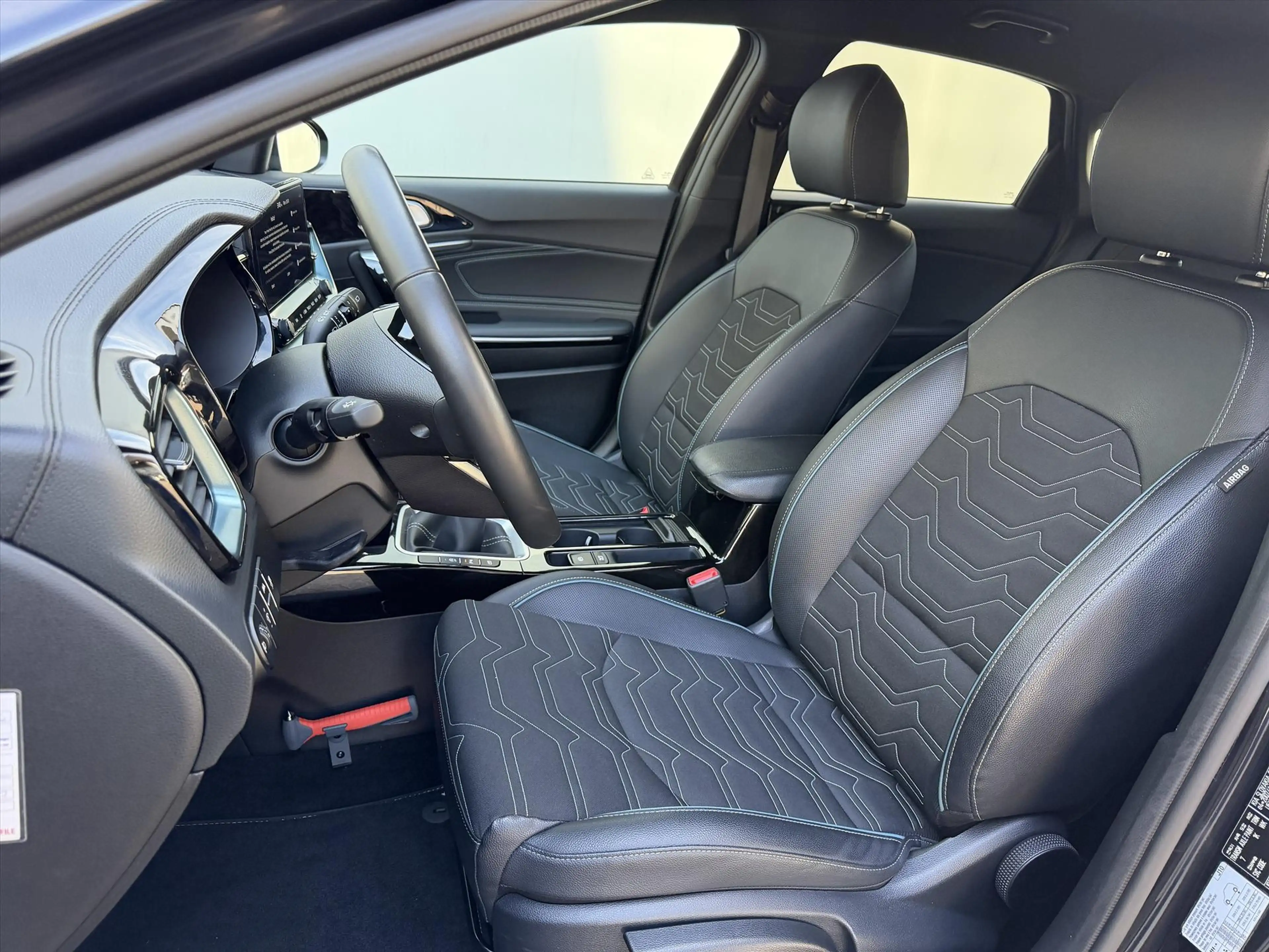 Kia Ceed / cee'd 1.0 T-GDi 100pk Design Edition — photo 10