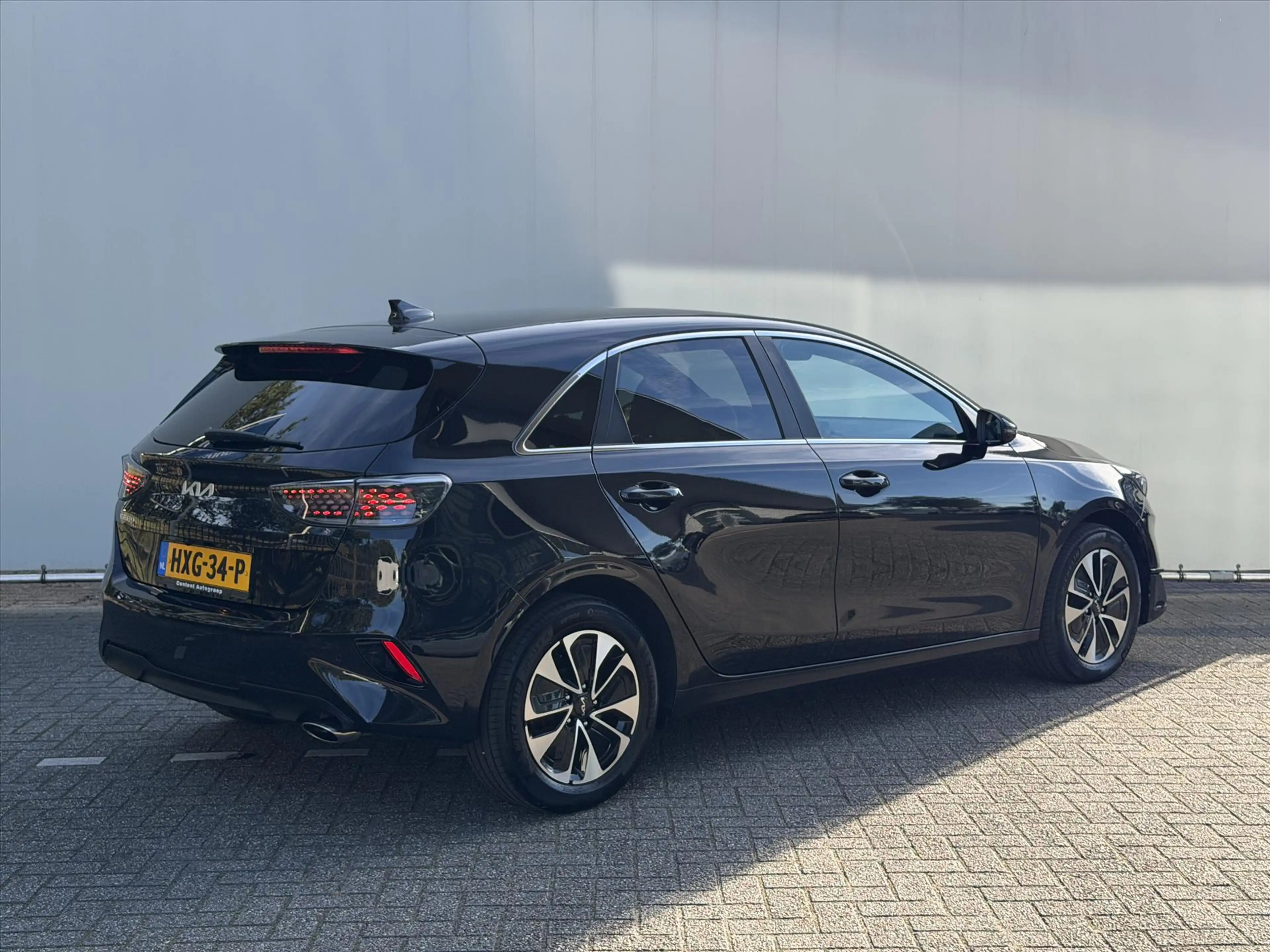 Kia Ceed / cee'd 1.0 T-GDi 100pk Design Edition — photo 5