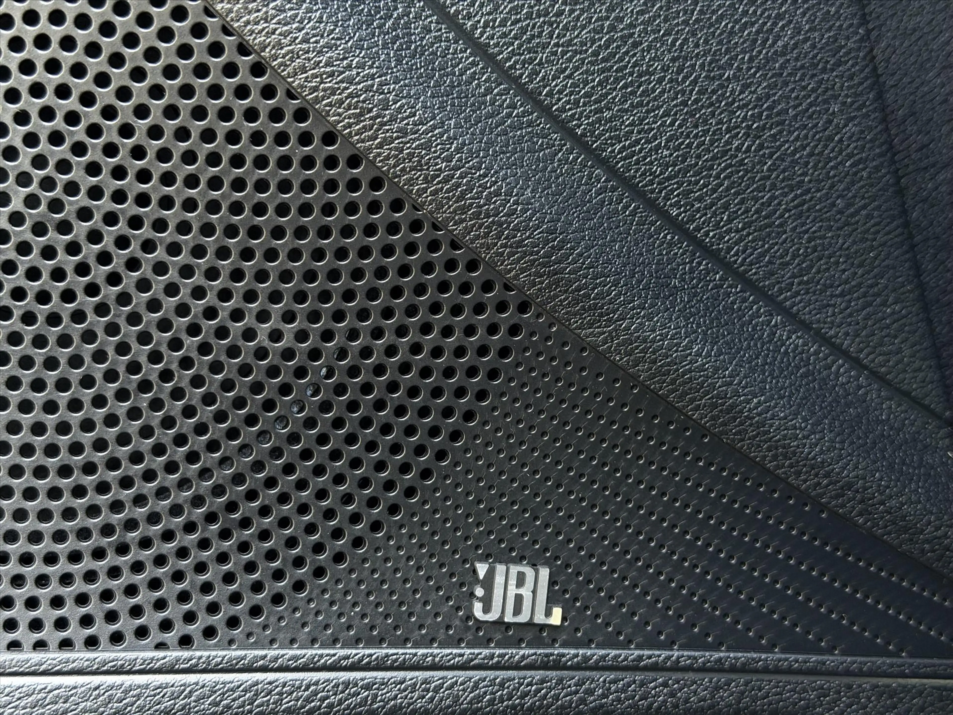 Kia Ceed / cee'd 1.0 T-GDi 100pk Design Edition — photo 20