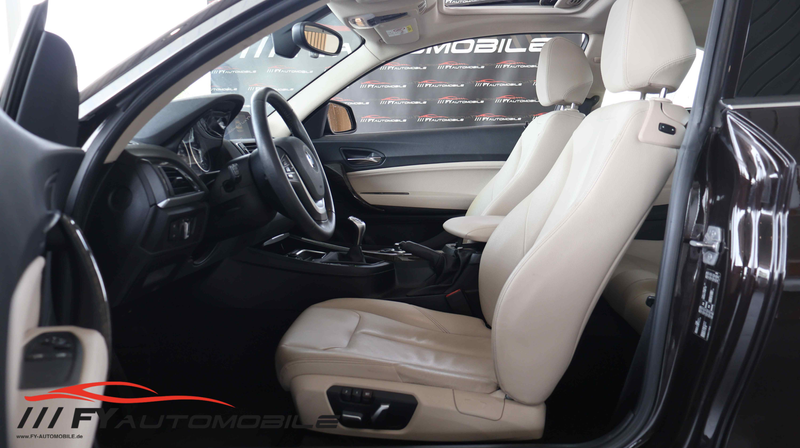 BMW 218 218 d Luxury Line — photo 11