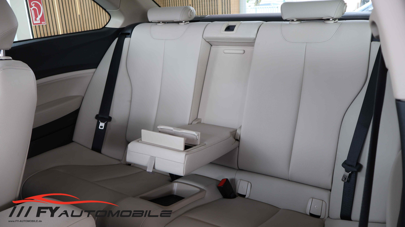 BMW 218 218 d Luxury Line — photo 15