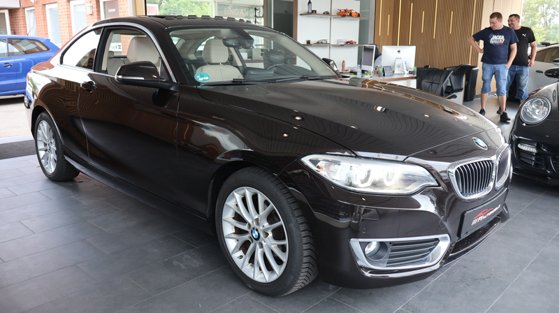 BMW 218 218 d Luxury Line — photo 6