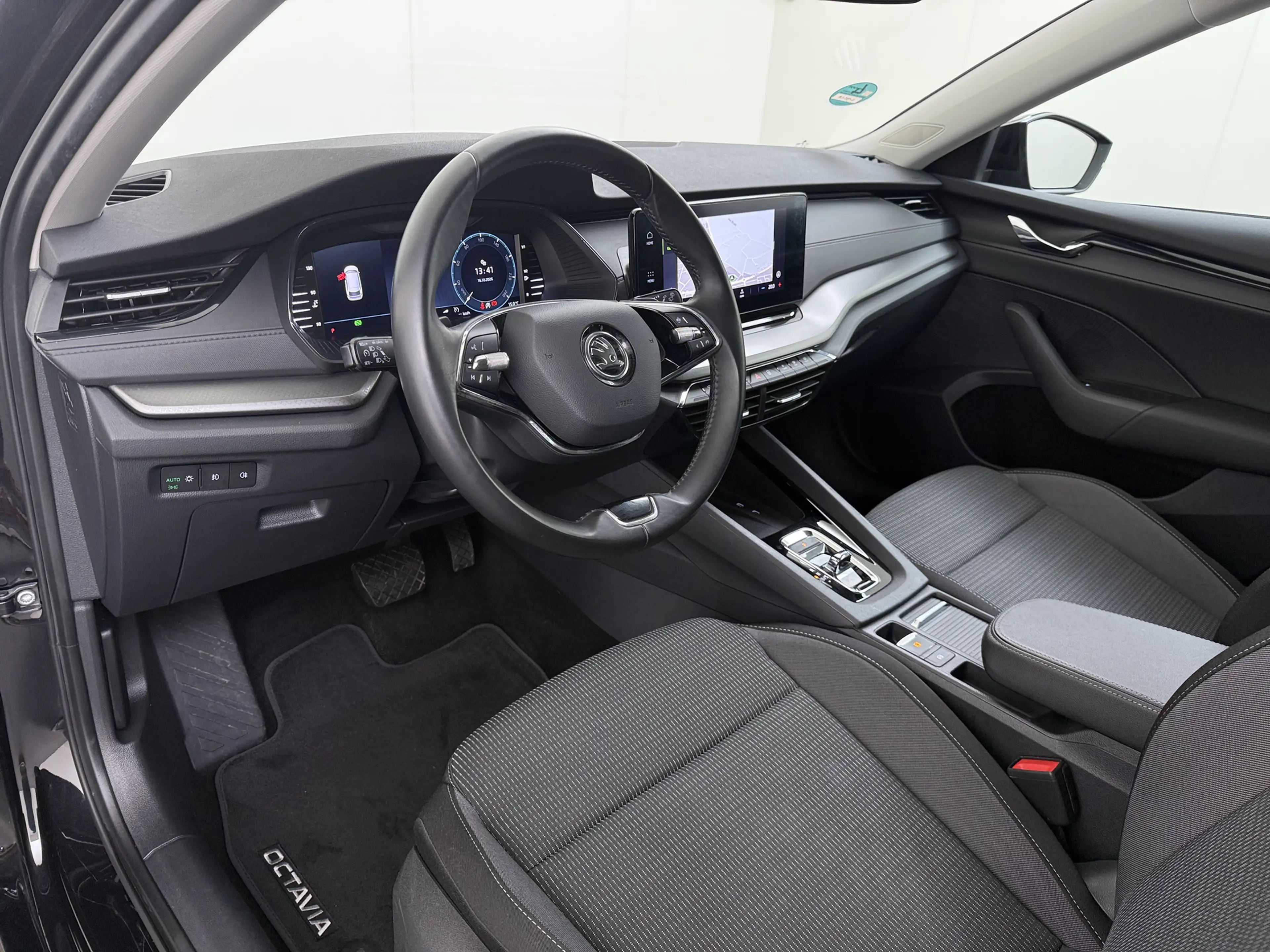 Skoda Octavia Combi 1.0 e-TSI 111PK Automaat Navi Apple Carplay — photo 8