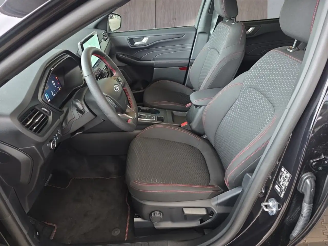 Ford Kuga ST-Line 2,5 FHEV 180PS 5*J.Gar/LED/Navi/Winterp. 9