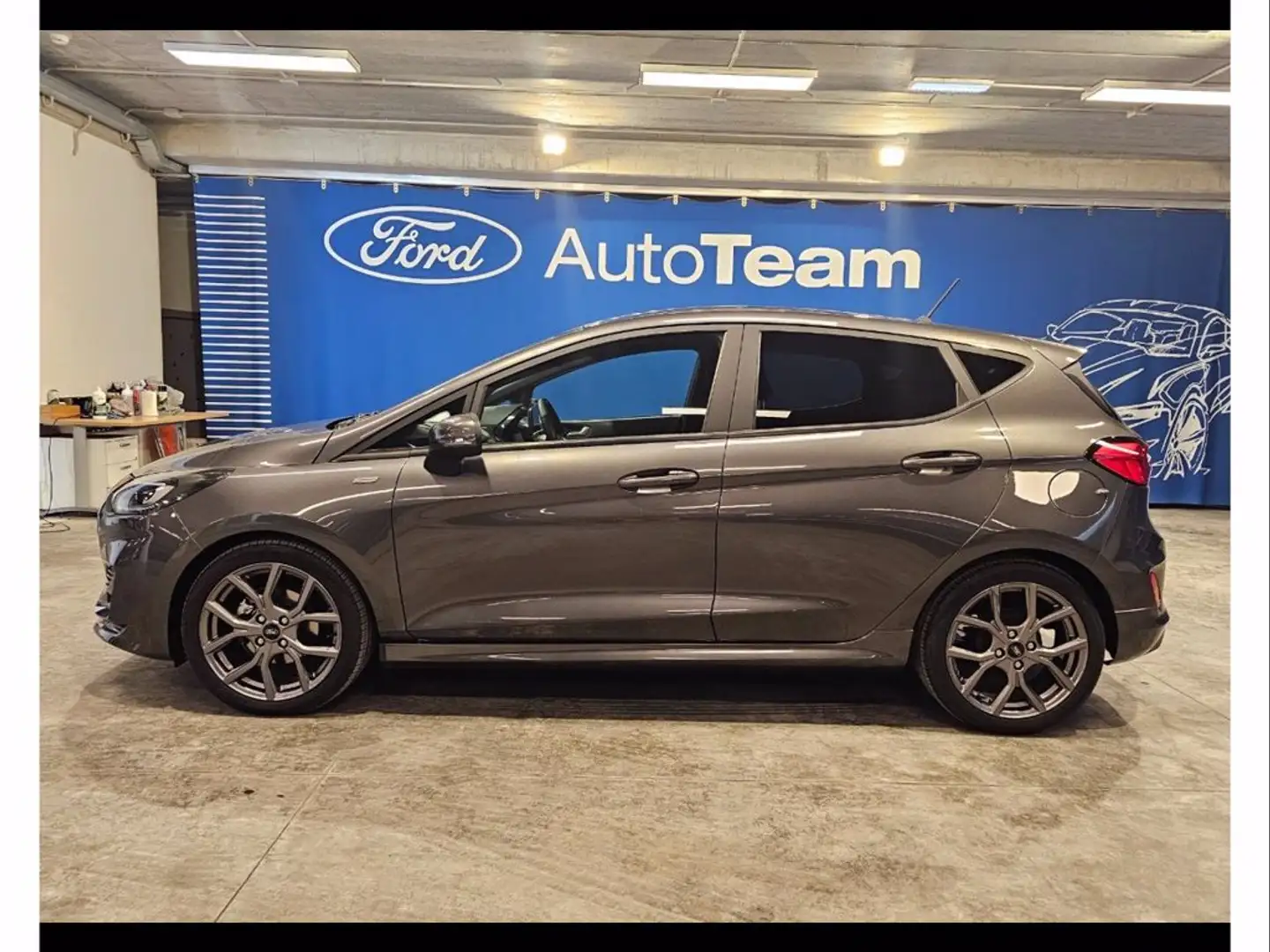 Ford Fiesta 5p 1.0 ecoboost h st-line 125cv Grijs - 2