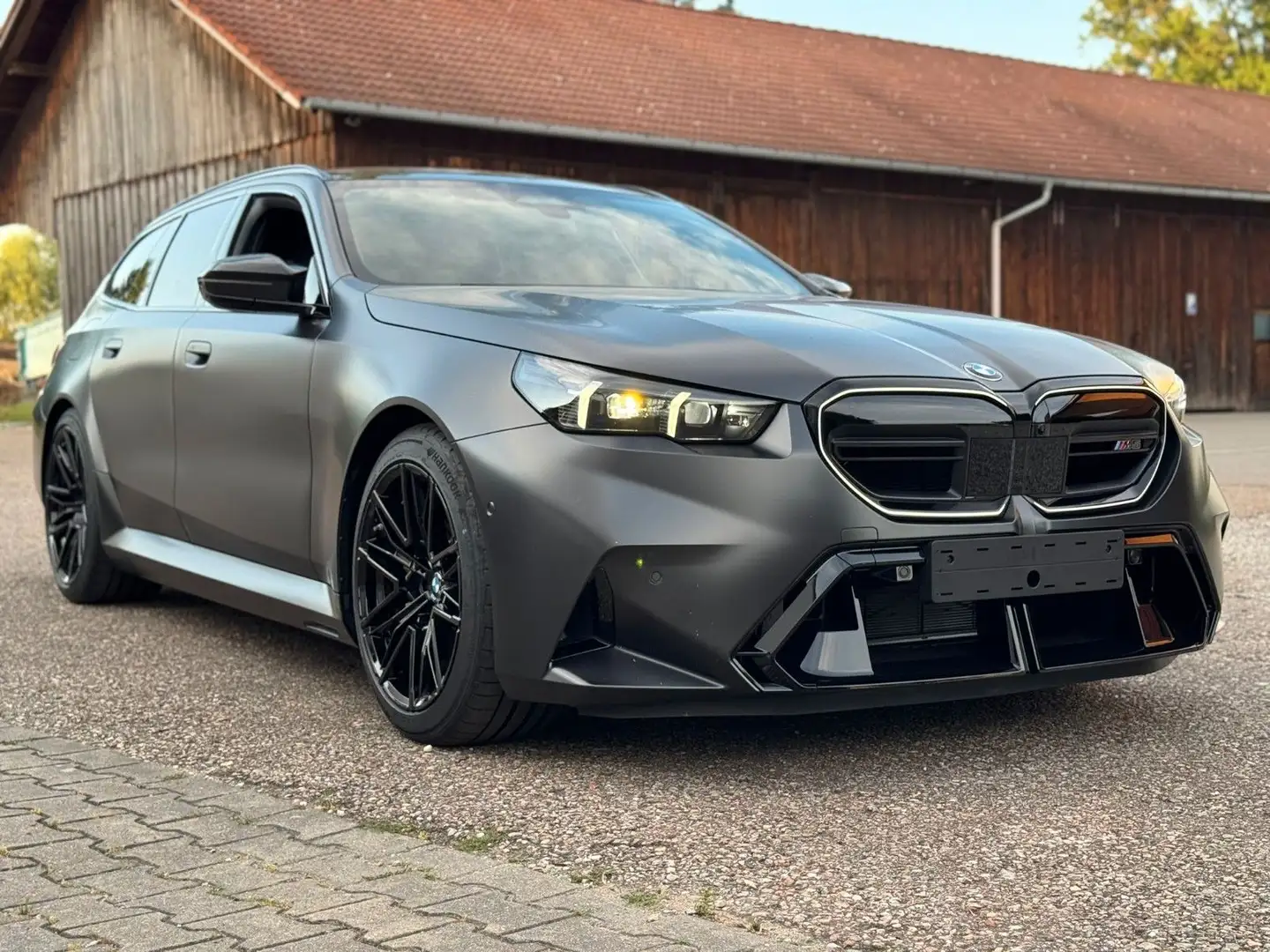 BMW M5 FULL Carbon B&W Ceramic Brake ULTIMATE Gris - 1