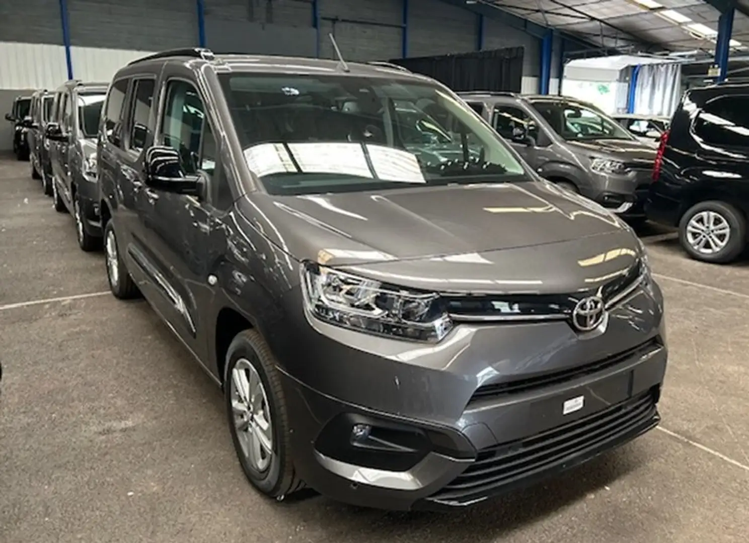 Toyota Proace City City Verso Long 1.2L 110  VVT-i BVM6 Executive Gris - 1