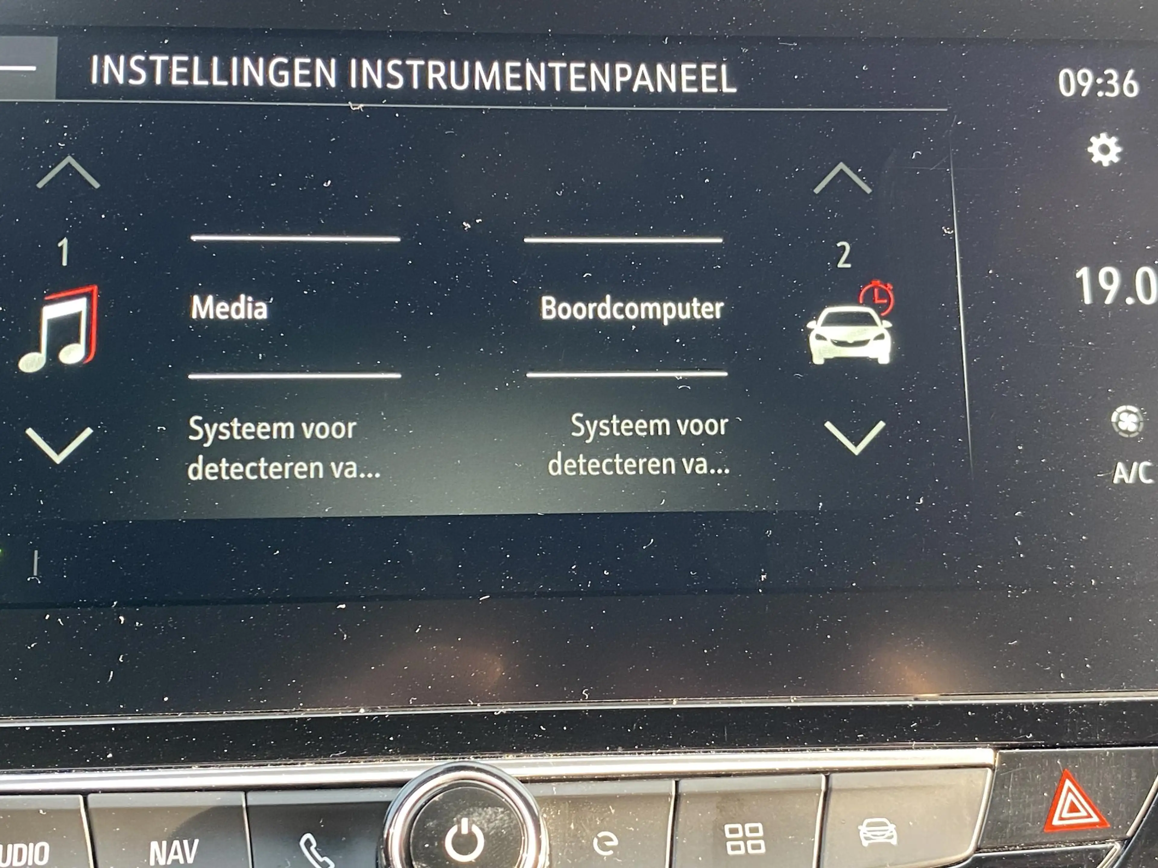 Opel Corsa-e GS Line 50 kWh — photo 30