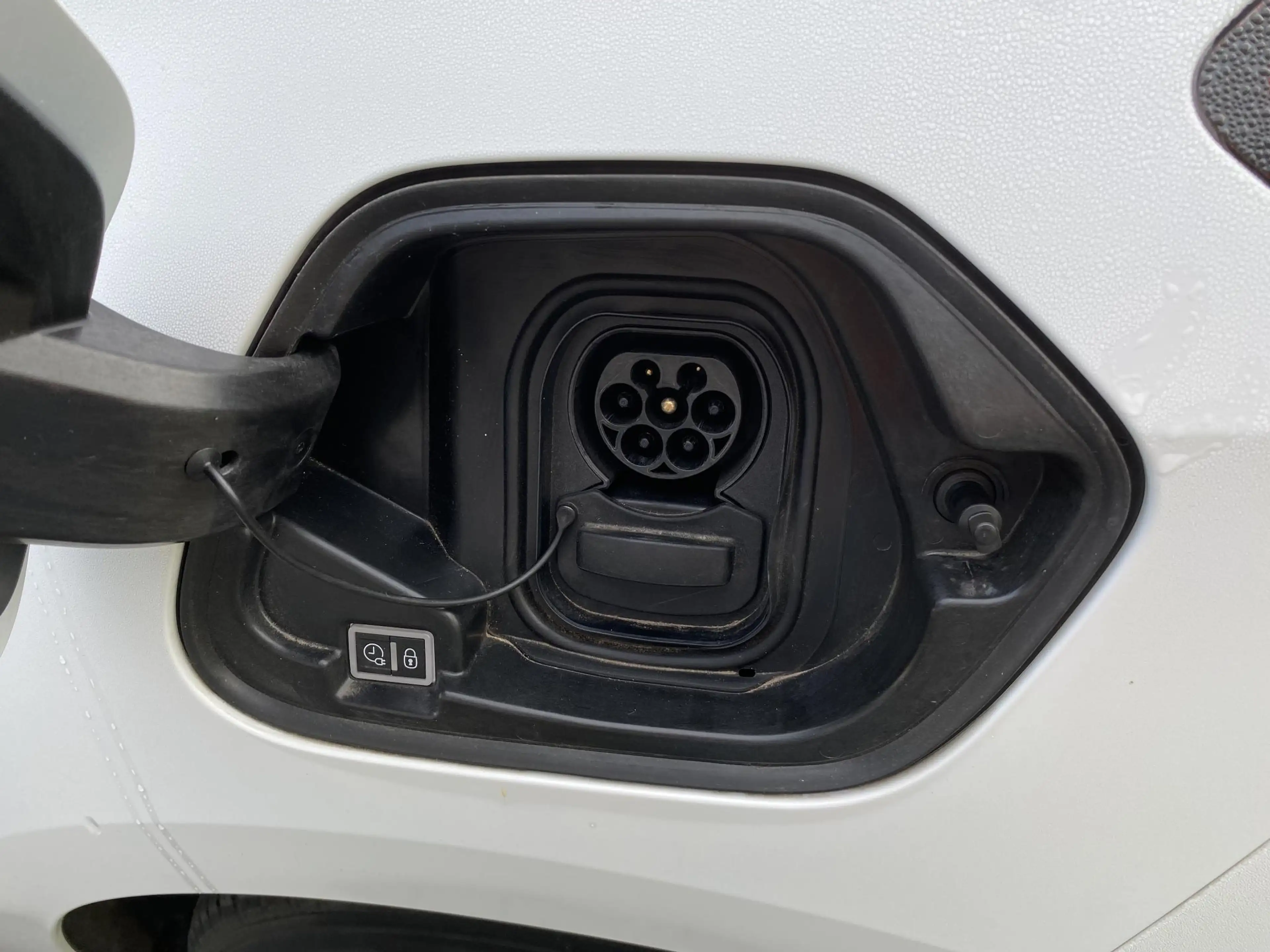 Opel Corsa-e GS Line 50 kWh — photo 15