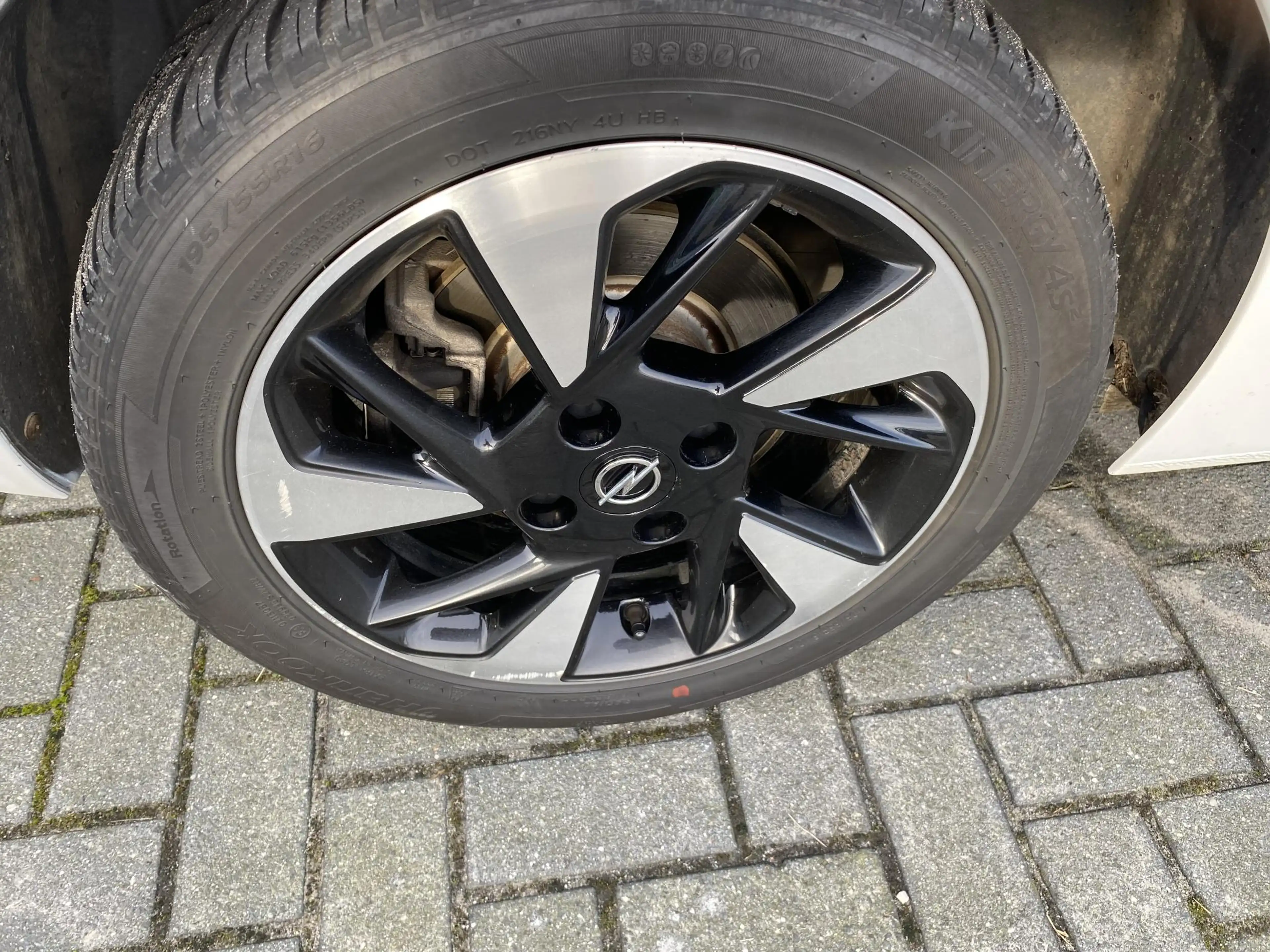 Opel Corsa-e GS Line 50 kWh — photo 8