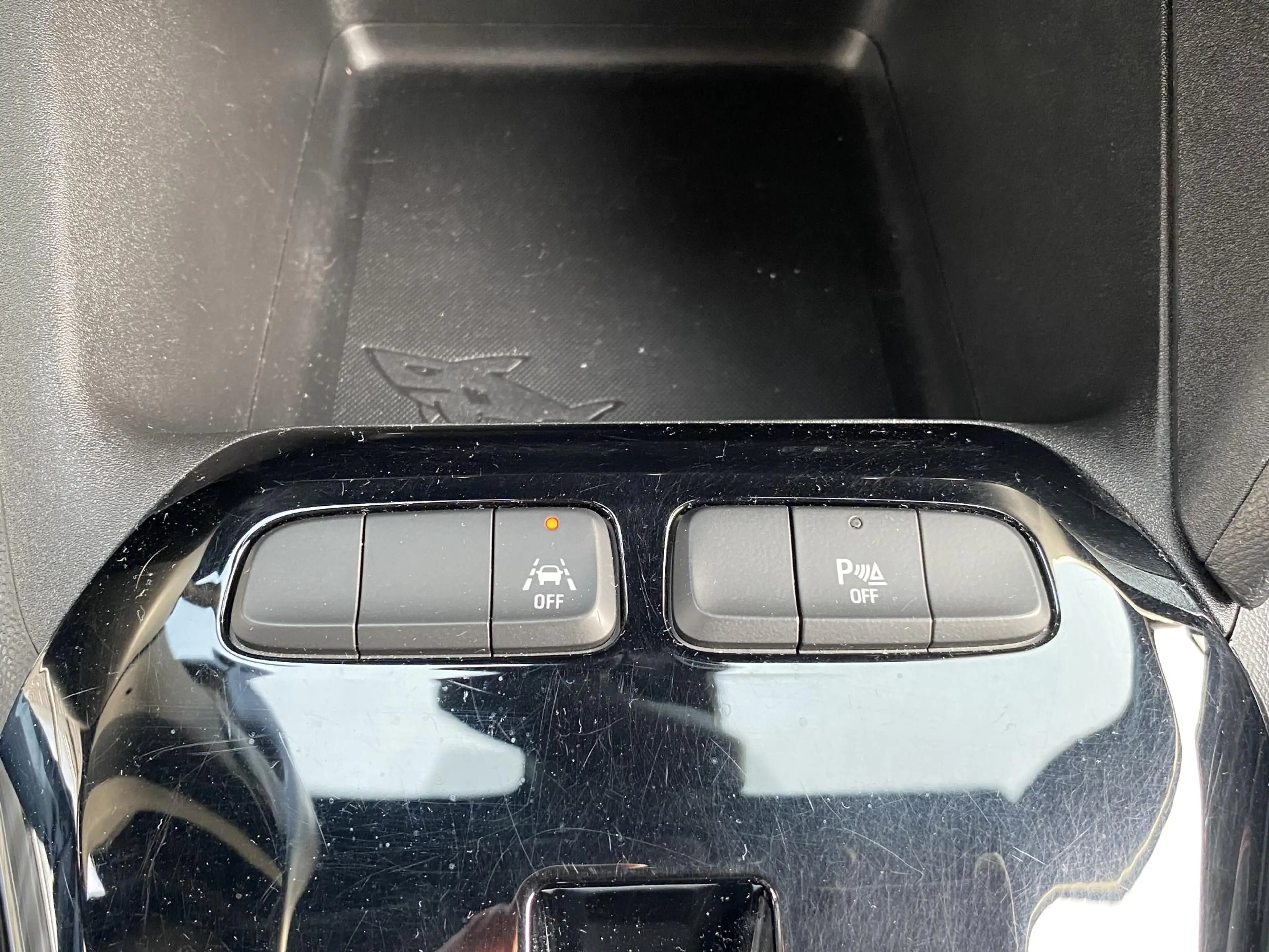 Opel Corsa-e GS Line 50 kWh — photo 24