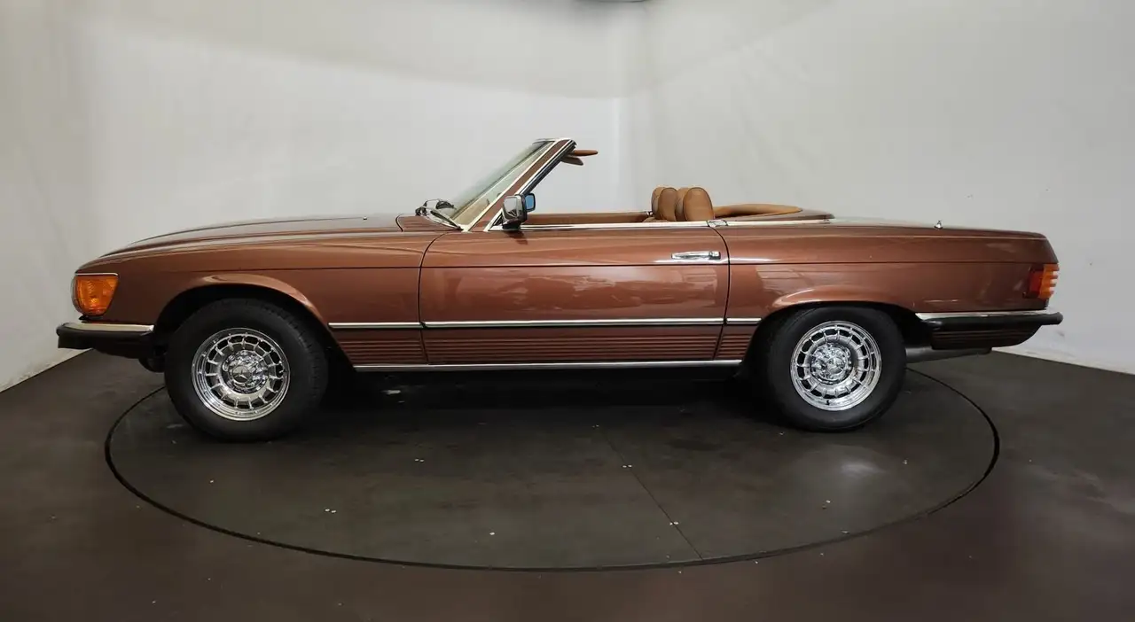 Mercedes-Benz 450 SL, foto 9
