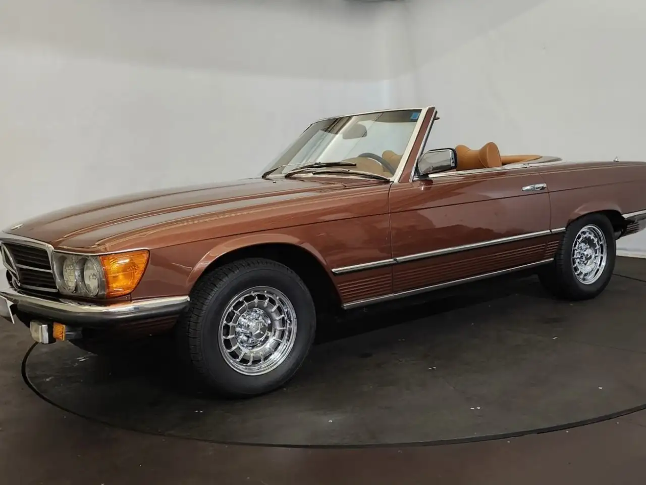 Mercedes-Benz 450 SL, foto 8