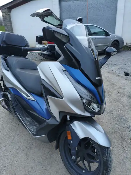 Honda Forza 125 - foto 7