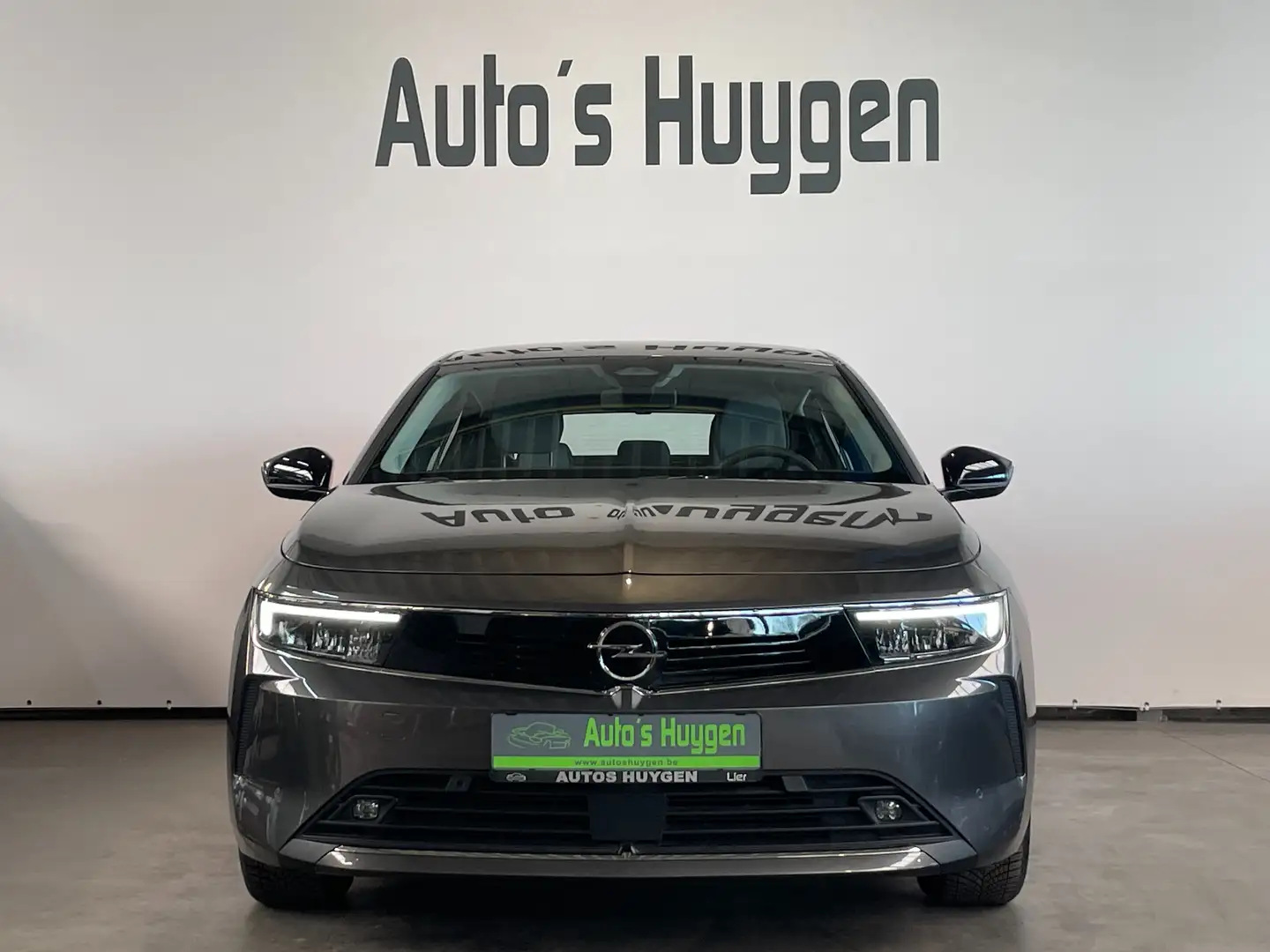 Opel Astra 1.2 Edition 6.500km Grau - 2