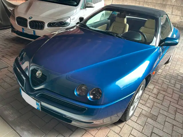 Alfa Romeo Spider 2.0 ts 16v