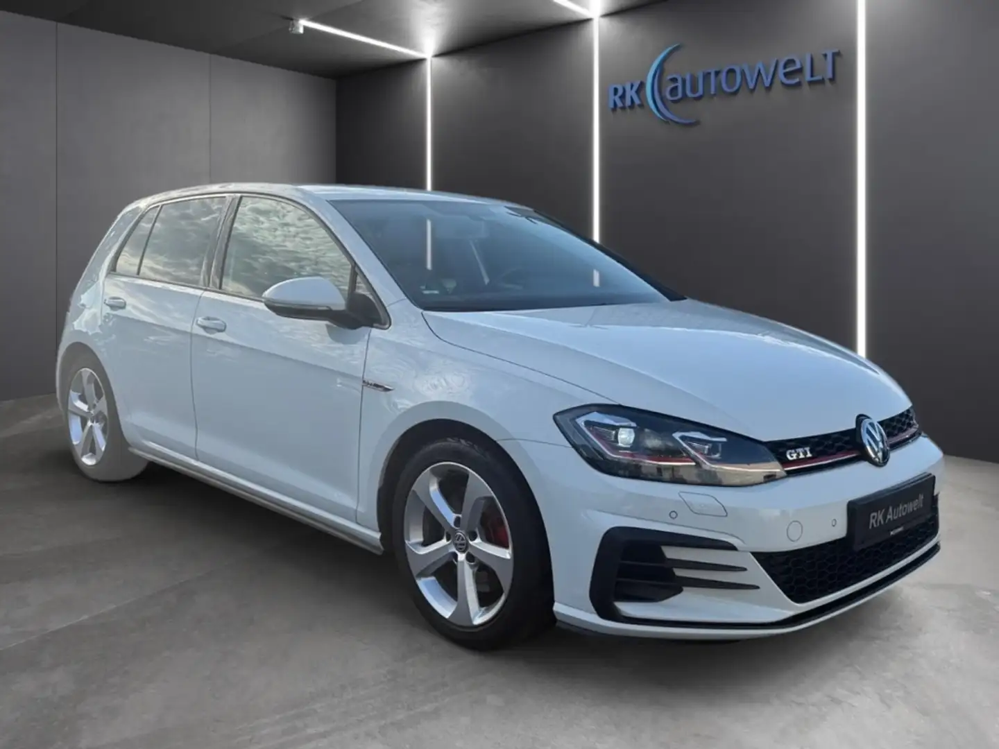 Volkswagen Golf GTI 7 VII 2.0 TSI ACC Dynaudio DCC Apple CarPlay Weiß - 2