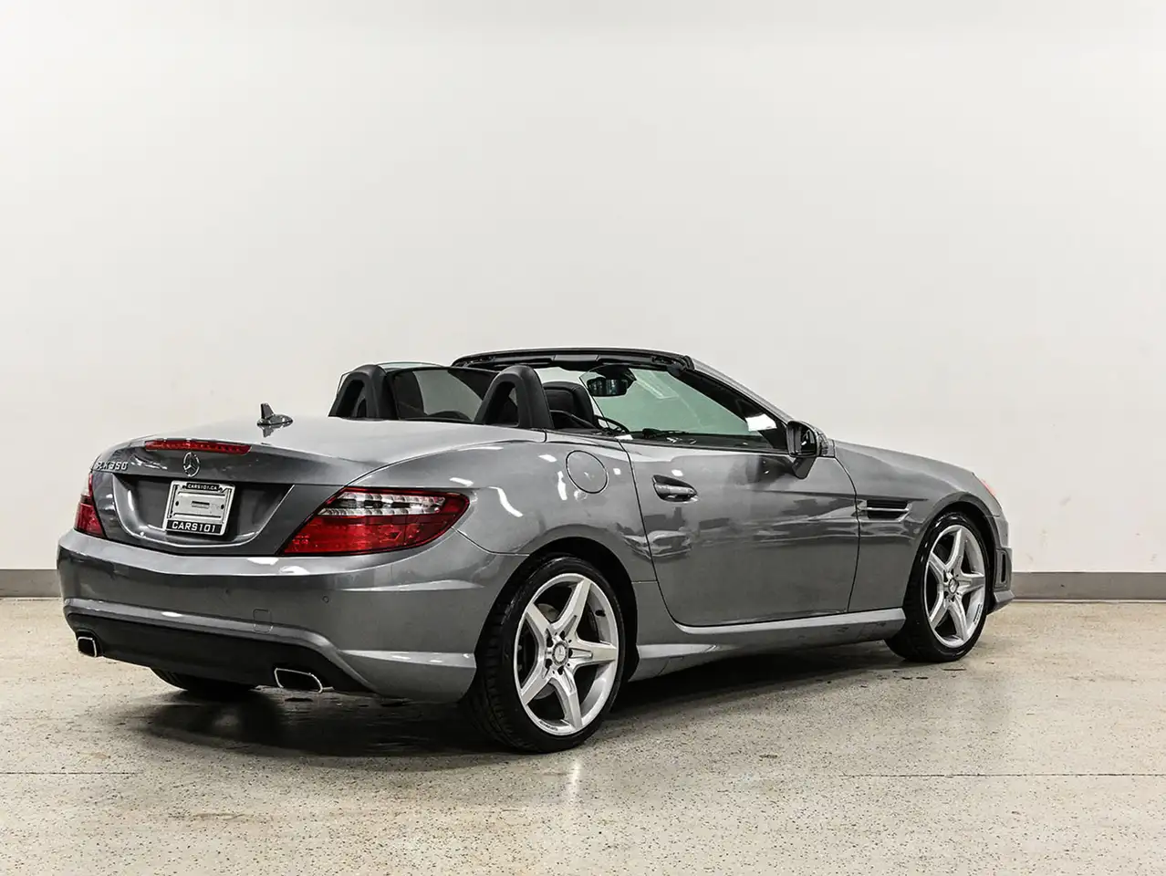 Mercedes-Benz SLK снимка Mercedes-Benz SLK