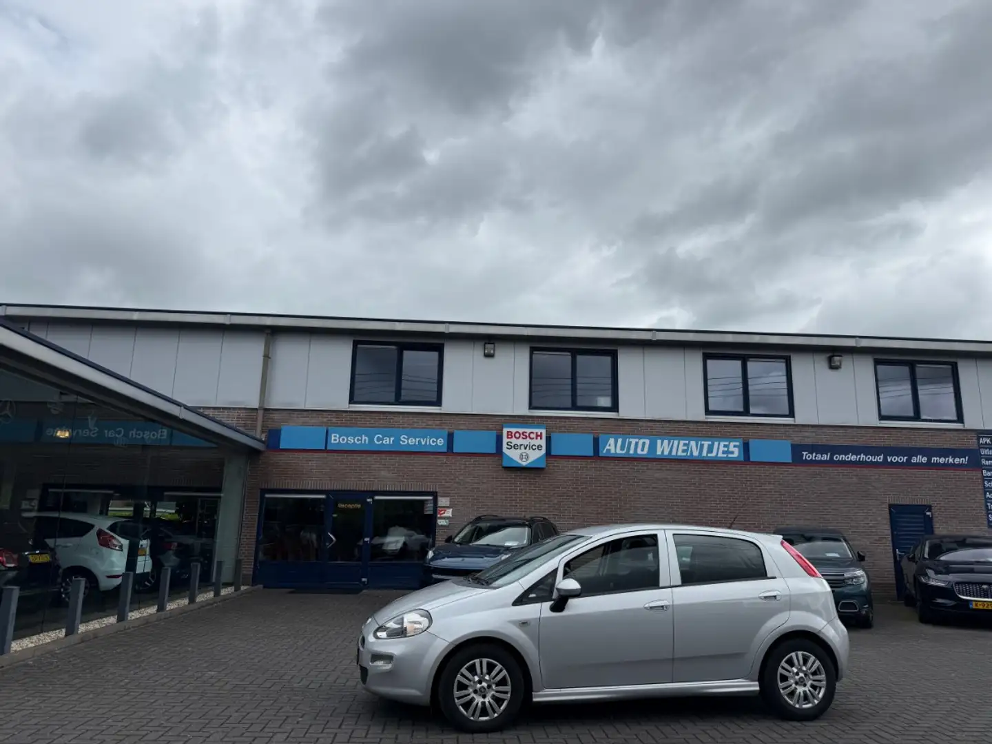 Fiat Punto Evo 1.3 M-Jet | Street 5-Drs | Airco | Cruise Grijs - 1