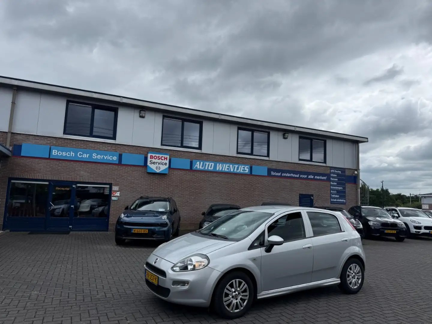 Fiat Punto Evo 1.3 M-Jet | Street 5-Drs | Airco | Cruise Grijs - 2