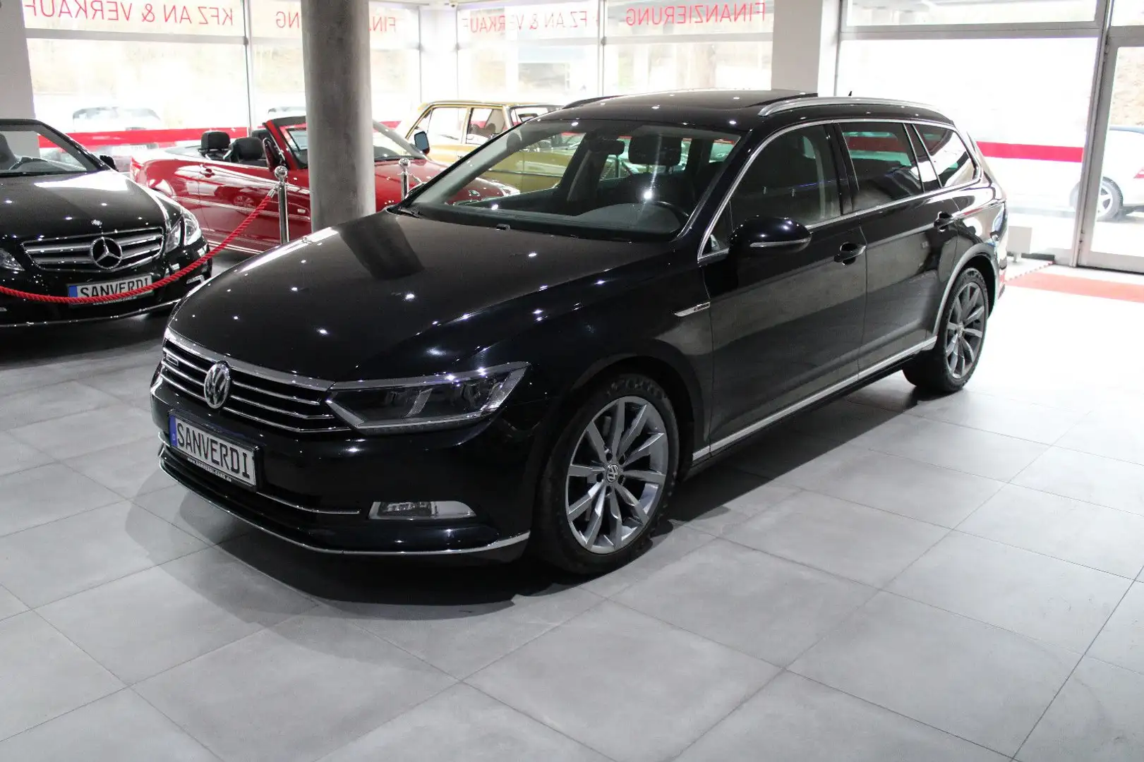 Volkswagen Passat 2.0 TDI SCR DSG 4MOTION HIGHLINE BMT EU 6 Schwarz - 1