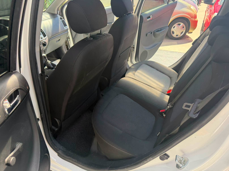 Hyundai i20 Clim 5 Portes garantie 1 an — photo 8