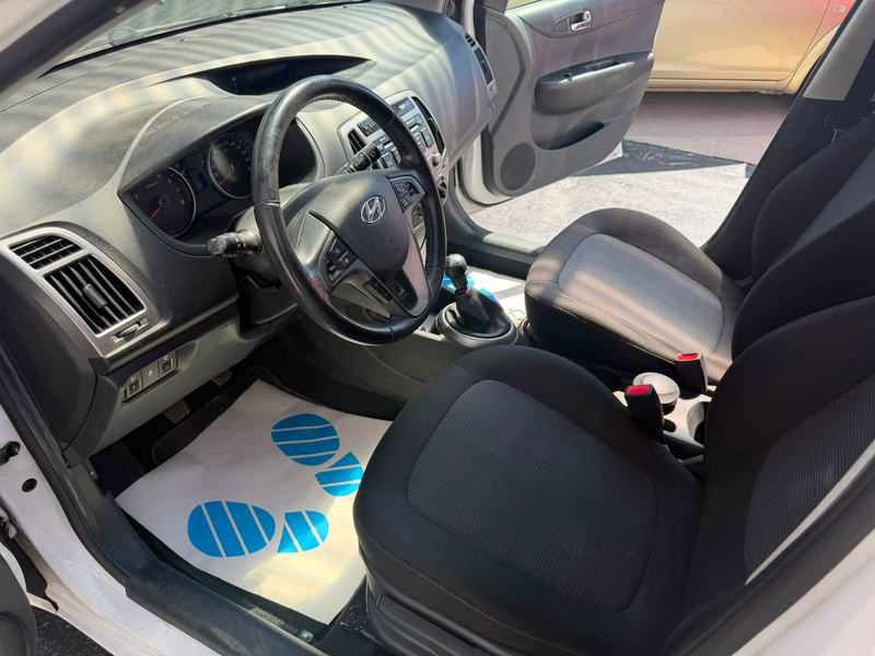 Hyundai i20 Clim 5 Portes garantie 1 an — photo 6